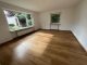 Esslingen-Berkheim: Teilsaniertes 2-Familienhaus in guter Lage - Wohnzimmer